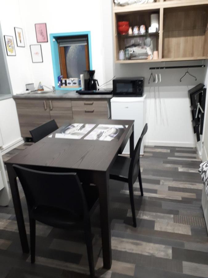 Studio, chambres, appartement, gite Vendegies-sur-Ecaillon Exterior foto